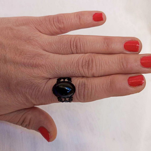 Ring with black and blue crystal new