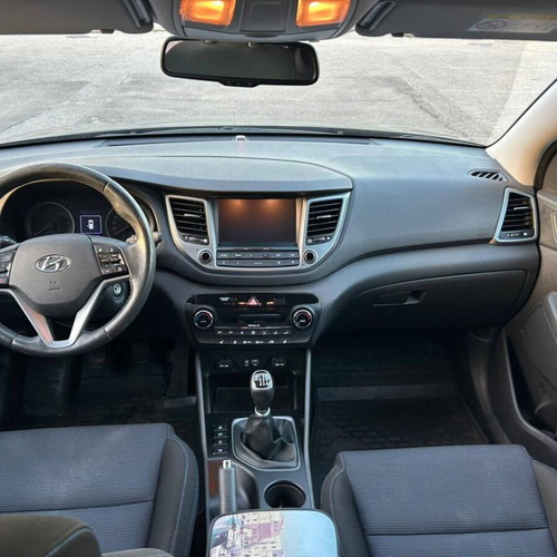 Hyundai Tucson diesel 1.7 SUV used, manual transmission, 2017