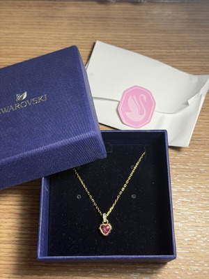 Swarovski necklace with gold tone and certificate