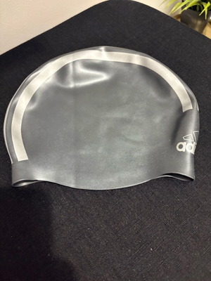 Adidas silicone swimming cap adult and child like new