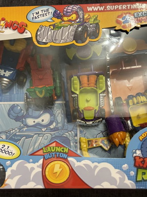 SuperThings Rivals of Kaboom used pack with 4 cars, 2 launch platforms, 3 obstacles