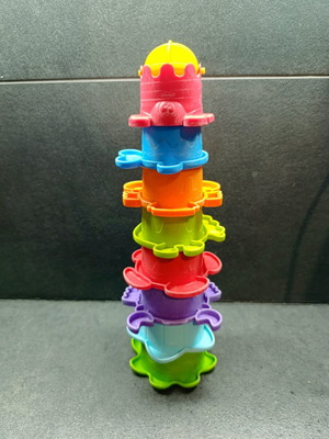 Bath toy used with stacking cups for 9 months+