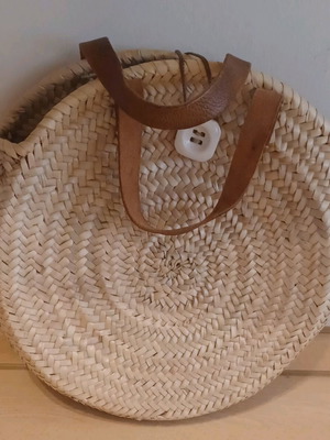 Rafia bag handmade with leather handles like new, beige