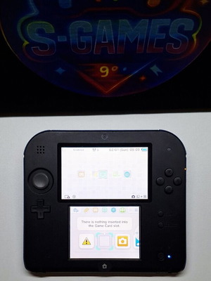 Κονσόλα Nintendo 2DS με αυθεντικό φορτιστή και στυλό