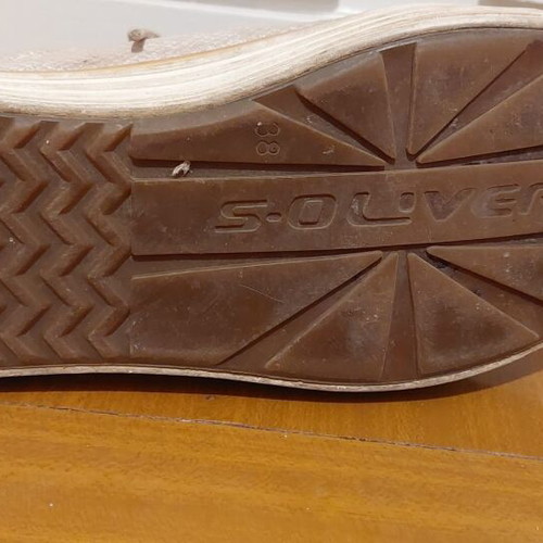 S. Oliver sneakers used, gold beige, snake skin effect, size 38