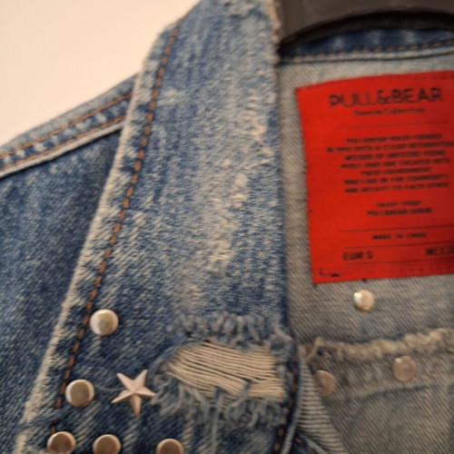 Denim jean vest like new, Pull and Bear, size S