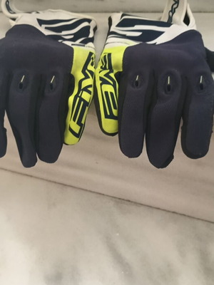 Five E3 Evo motorcycle gloves like new for Enduro