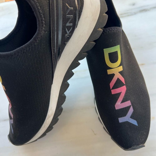 DKNY sneakers black size 37 like new
