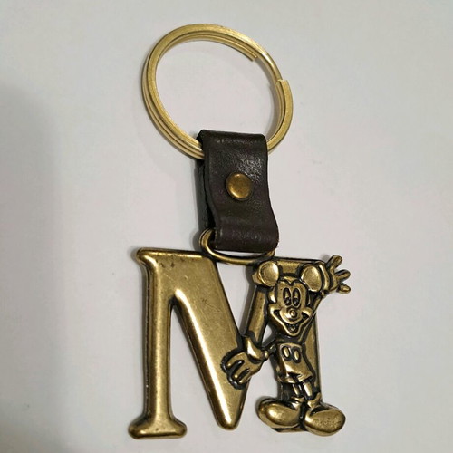 Συλλεκτικό μεταλλικό μπρελόκ Disney Mickey Mouse μεταχειρισμένο, Vintage Edition