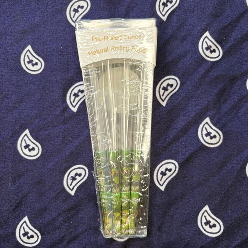 Gorilla Rolling Stars 6 glass pre-cones with green apple flavor new