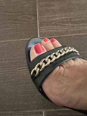 Roberta Biagi women's high sandals like new, black, size 39