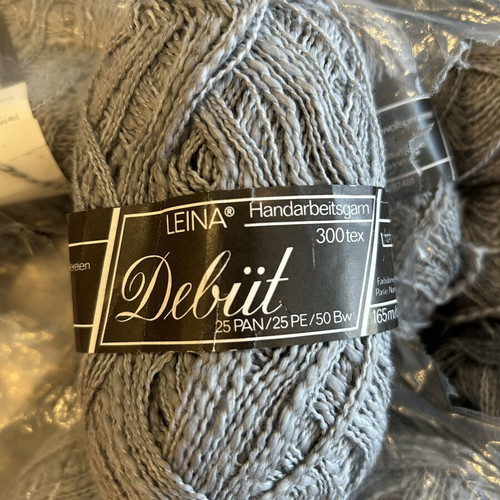 Leina Debüt yarn new, pack of 10 gray melange