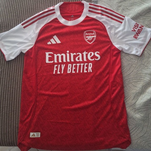 Arsenal jersey 2025-26 season, size M, like new