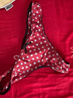 Thong underwear one size new, red