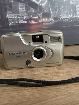 Φωτογραφική μηχανή Olympus Trip 500 σαν καινούργιο