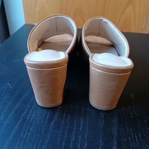 Voi & Noi women's mules used, camel, size 38