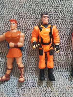 ACTION FIGURES Hercules,  James Bond,  Luca.