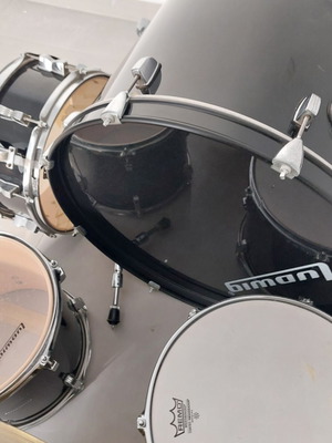 Ludwig Drum Set with Sabian and Turkey Cymbals used, complete rock setup