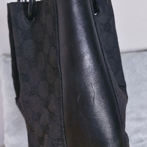 Gucci GG Canvas Monogram Vintage black shoulder bag
