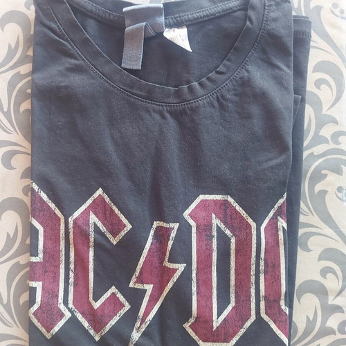 H&M AC/DC T shirt like new, black, XS
