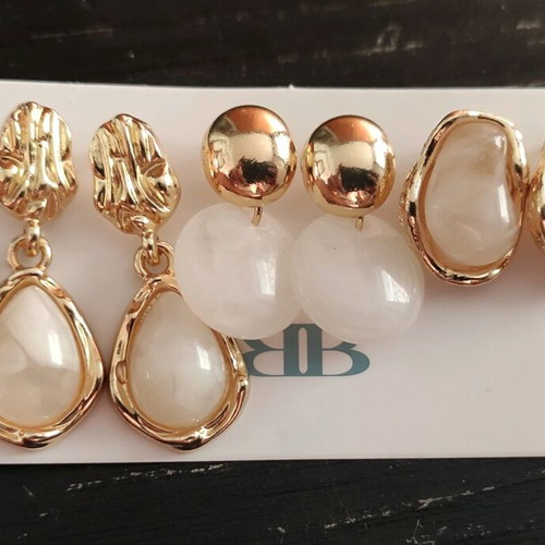Earring set new