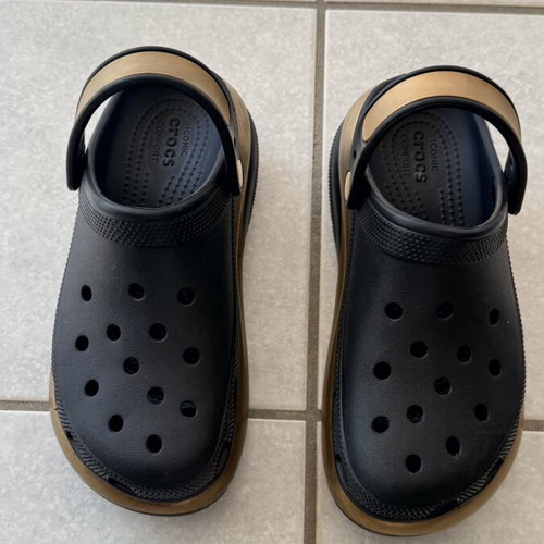 Crocs Mega Crush women's clogs black used, size 38