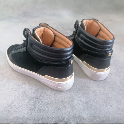 Michael Kors Kyle Sport Shoes Like New Black and Gold Size 39