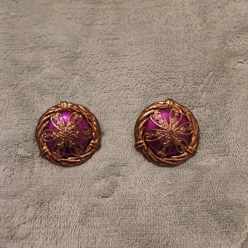 Vintage earrings new, purple with gold