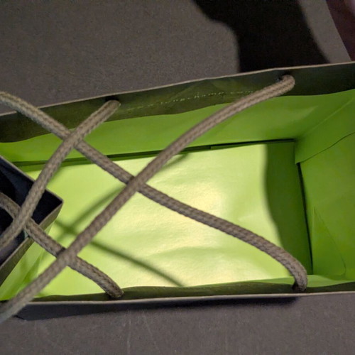 Longchamp paper bag like new, approx. 19x18 cm