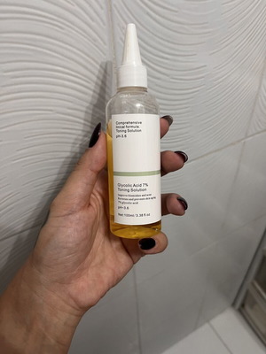 Serum Glycolic Acid 7% Toning Solution used