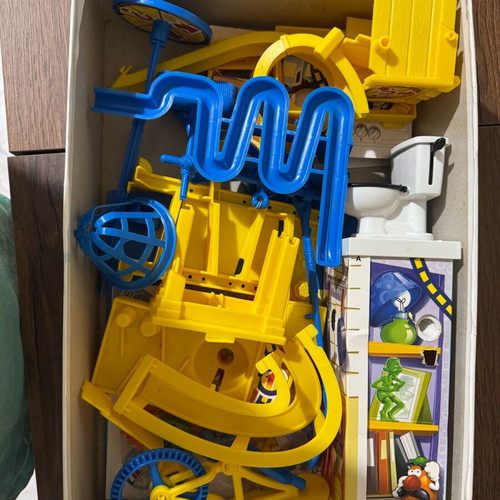 MB Mouse Trap game like new and complete