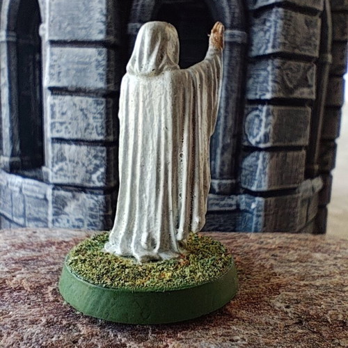 Lord of the Rings Galadriel metal miniature used, handpainted