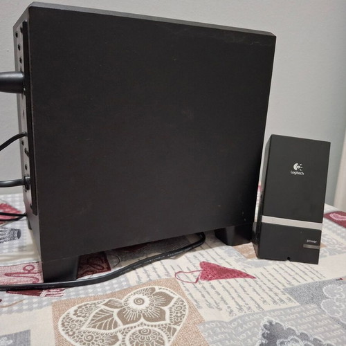Logitech X-240 computer sound system used