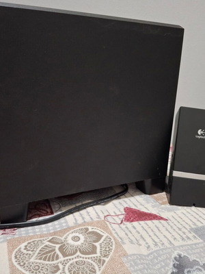 Logitech X-240 computer sound system used