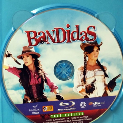 Bandidas Blu-ray like new with subtitles