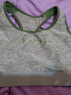 Pull & Bear sports bra size S like new