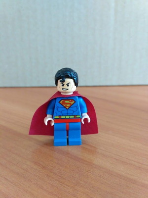 Lego Superman minifigure like new, DC