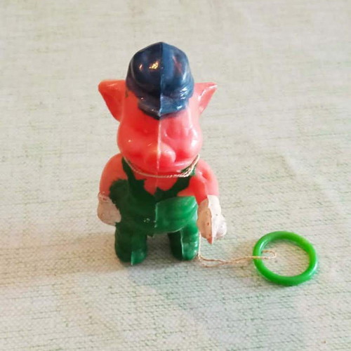 Fifer Pig vintage small celluloid toy used 1930-1940