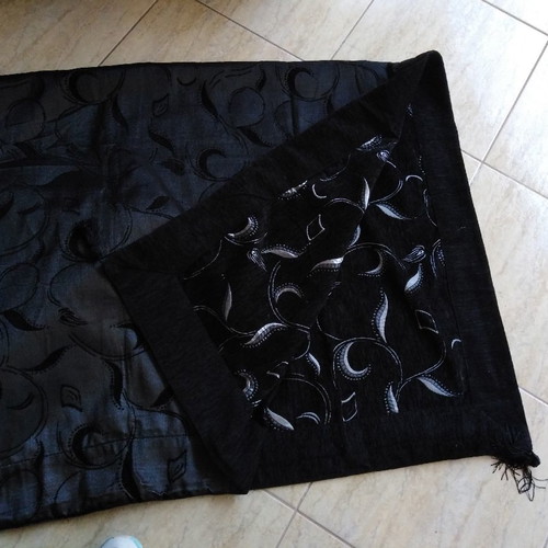Throw blankets set of 2, two-seater and single-seater, new, black and silver