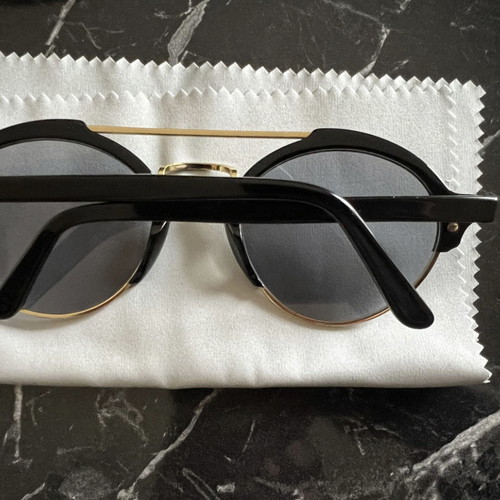 Illesteva Milan 1 sunglasses new, unisex, black