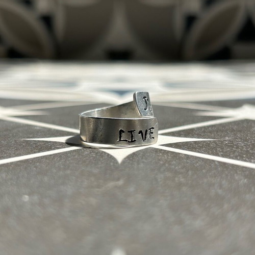 Just Live adjustable unisex ring used, silver color