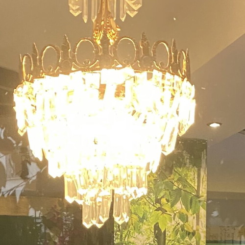 Ceiling light used in very good condition