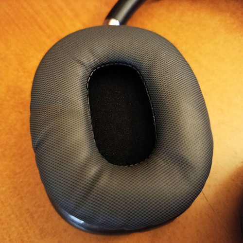 Wireless headphones P9 in excellent condition