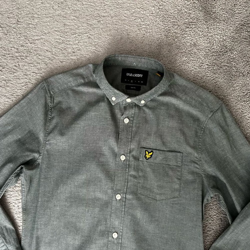 Lyle and Scott slim grey shirt like new, size M
