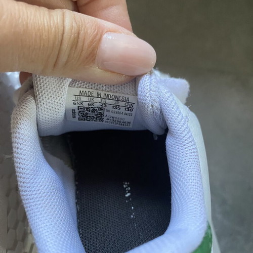 Adidas children's sneakers size 23 like new, white and green