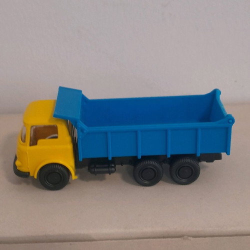 Joy toy N31 dump trucks 12 pcs