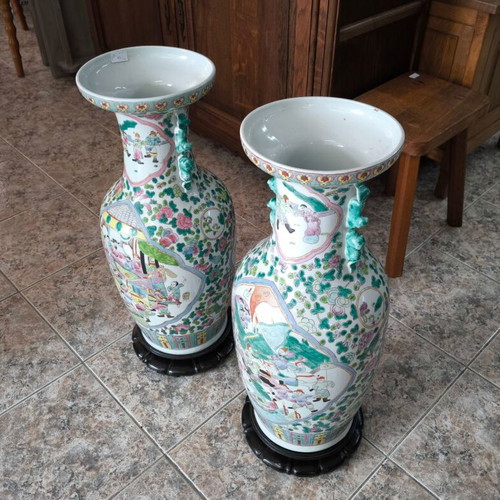 Pair of large Chinese porcelain vases with wooden stands, 1970s