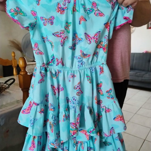 Girl's dress like new, colorful turquoise, size 122 cm, 7 years