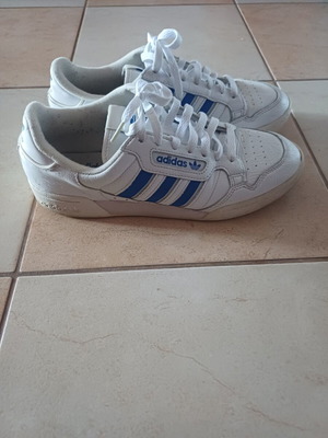 Adidas Continental sneakers like new, size 44, white and blue