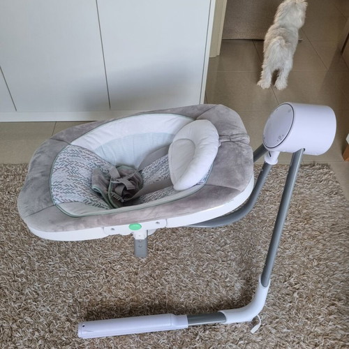 Ingenuity Electric Baby Relax Swing like new